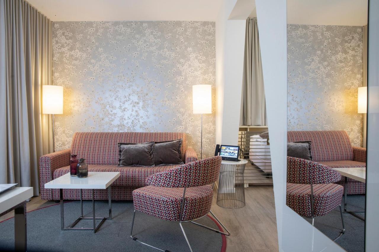 Hotel Krone ****S Tübingen Extérieur photo